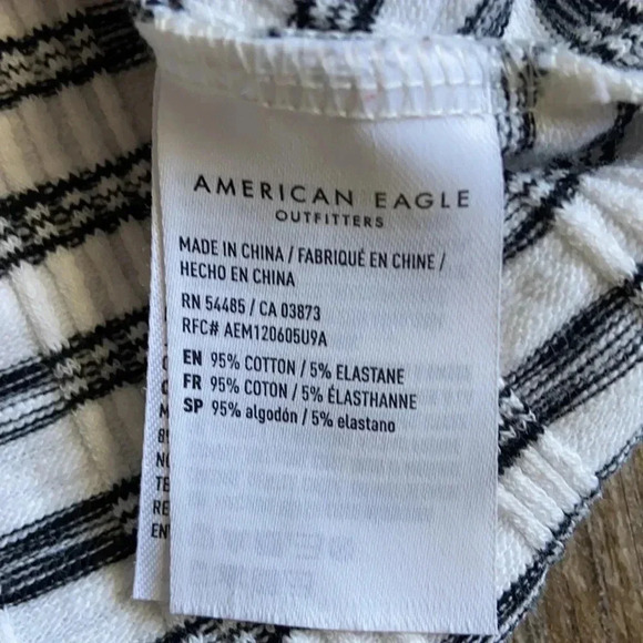 American Eagle |crop  tank top - Picture 4 of 4